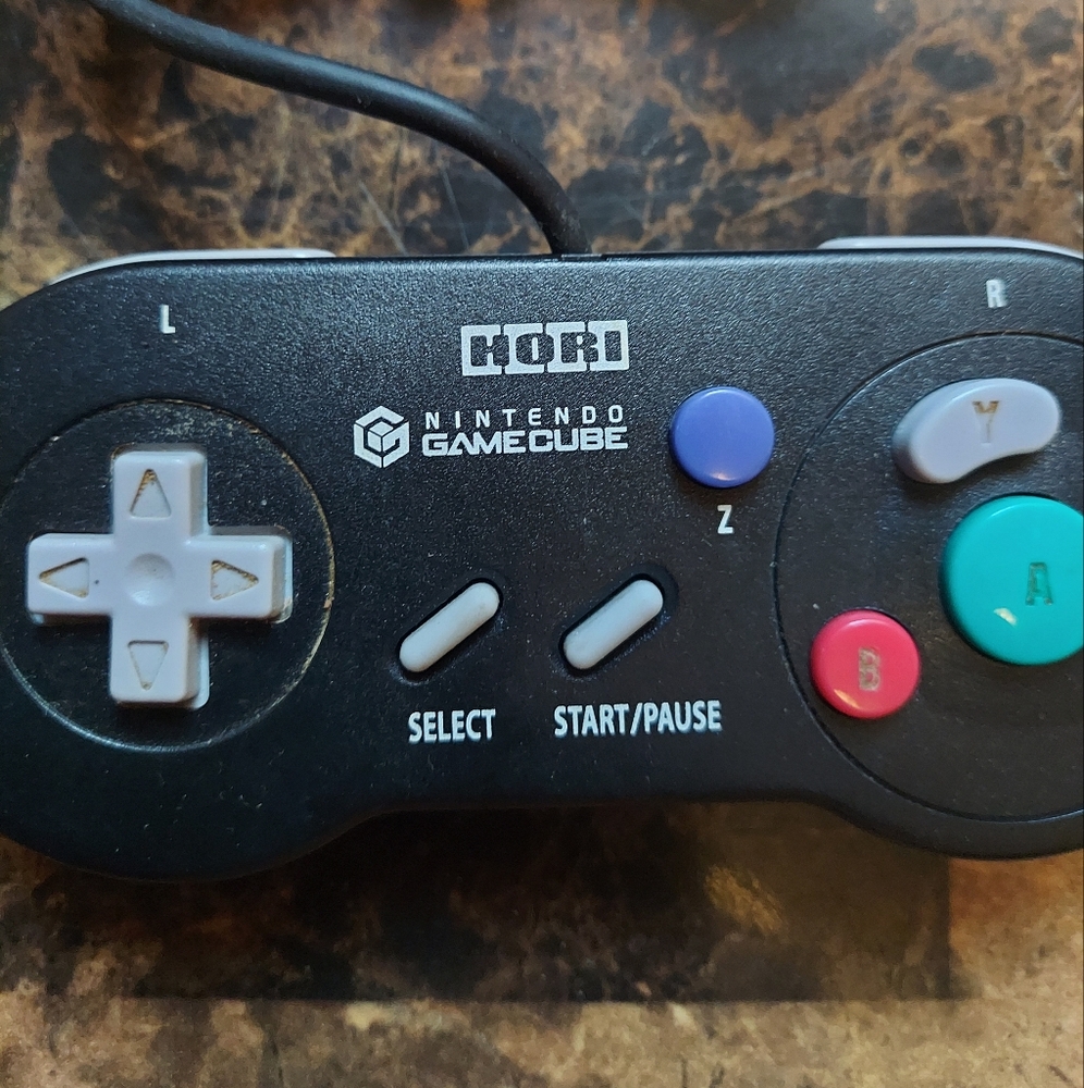 HORI Gamecube SNES Style Controller